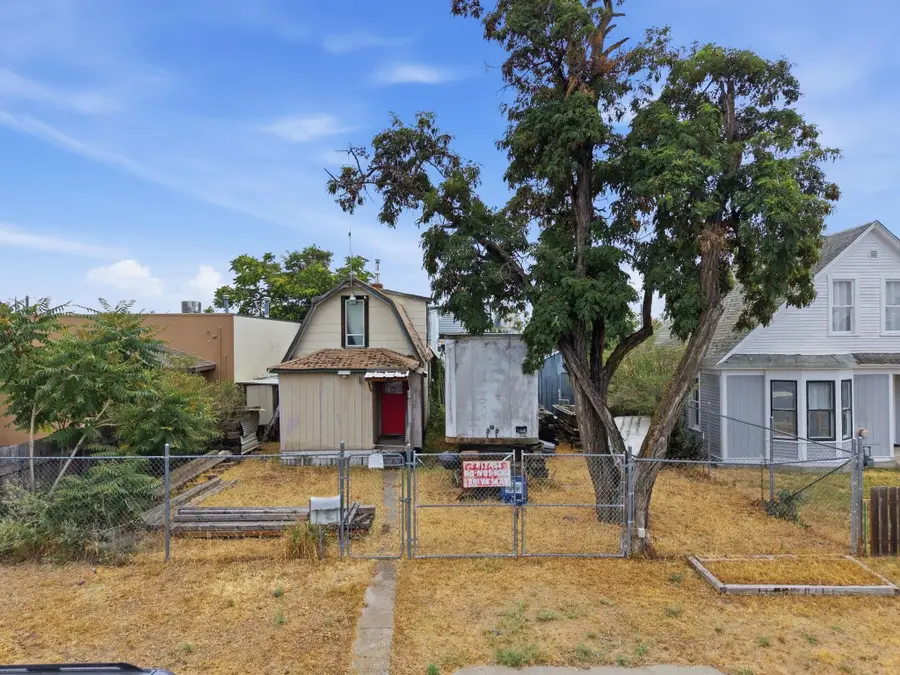 712 N Hogan St, Spokane, WA 99202 - #3