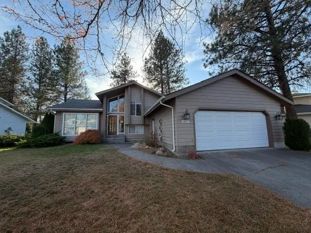 6427 N Royal Crescent Ln, Spokane, WA 99205 - #1