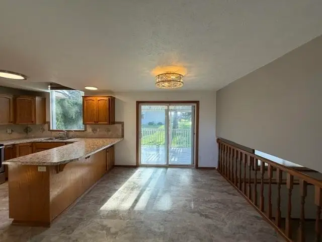 6427 N Royal Crescent Ln, Spokane, WA 99205 - #3