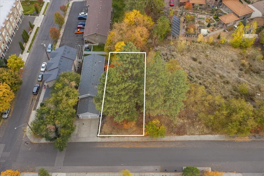 711 S Scott St, Spokane, WA 99202 - #3