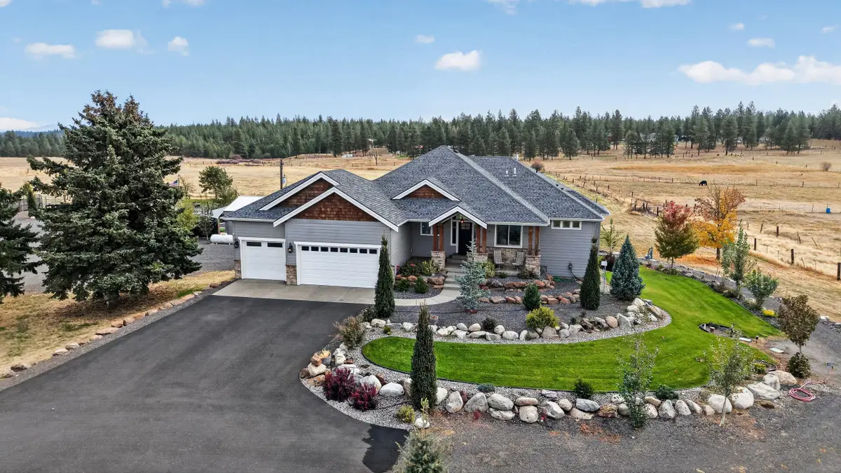 1102 N Christensen Rd, Medical Lake, WA 99022 - #1
