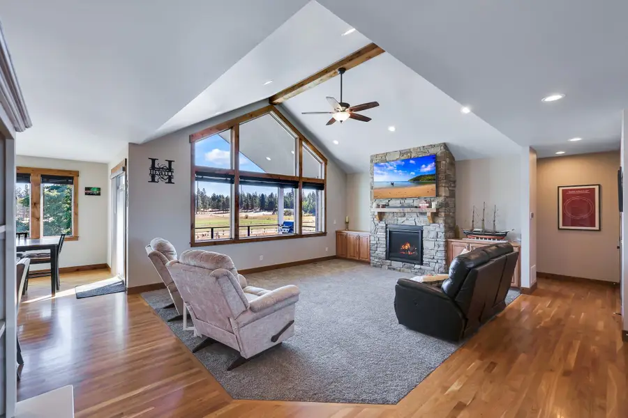 1102 N Christensen Rd, Medical Lake, WA 99022 - #3