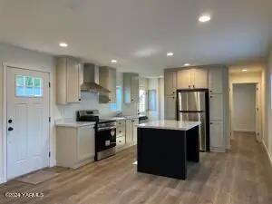 1060 N Wenas Rd #9, Selah, WA 98942 - #3