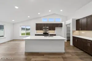 4707 W Woolsey Rd, Yakima, WA 98903 - #3