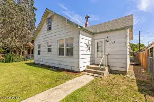 108 S Fir St, Toppenish, WA 98948