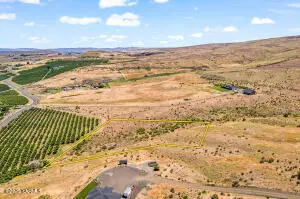 NKA Pioneer Way, Yakima, WA 98908 - Image #3