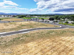 1502 W Washington Ave #Lot 8, Union Gap, WA 98903 - Image #3