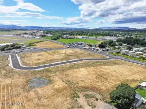 1502 W Washington Ave #Lot 9, Union Gap, WA 98903 - Image #1