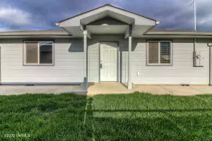 2005 S Ledwich Ave, Union Gap, WA 98903 - Image #2