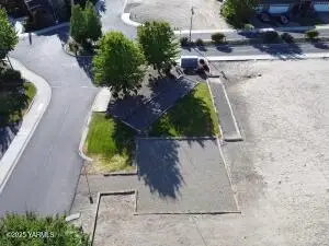 801 Fountain Blvd, Zillah, WA 98953 - Image #3