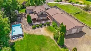 12001 Marble Rd, Yakima, WA 98908 - Image #1