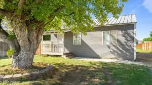 1614 Allen Rd Rd, Sunnyside, WA 98944 - Image #2