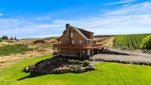 176 Rosenkranz Rd, Tieton, WA 98947