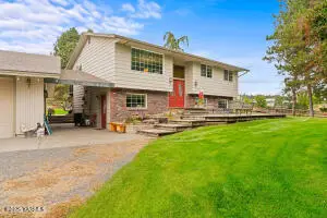 250 Hexon Rd, Selah, WA 98942
