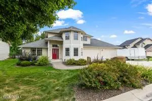 305 Crawford Ln, Yakima, WA 98901