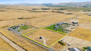 NKA Mieras Rd, Moxee, WA 98936 - Image #1