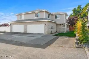 106 W Goodlander Rd, Selah, WA 98942 - Image #1