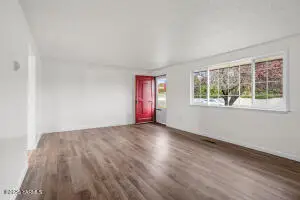 6604 Summitview Ave, Yakima, WA 98908 - Image #3
