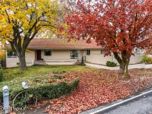 6406 Englewood Ave, Yakima, WA 98908 - Image #1