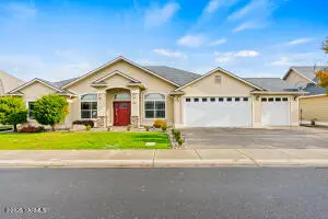 2007 S 87th Ave, Yakima, WA 98903 - #1