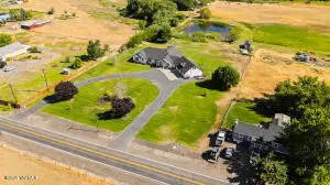 15700 Tieton Dr, Yakima, WA 98908 - #3