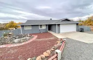 13010 Wide Hollow Rd, Yakima, WA 98908