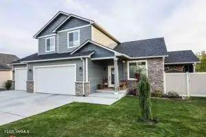 7500 W Viewcrest Way, Yakima, WA 98908 - Image #1