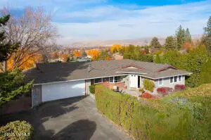 620 Country Club Dr, Yakima, WA 98901 - Image #1