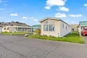 3601 Castlevale Rd #14, Yakima, WA 98902 - Image #2