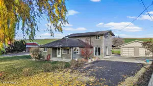 11501 Gilbert Rd, Yakima, WA 98903 - Image #2