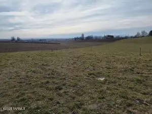 NKN Dekker Rd, Outlook, WA 98938 - Image #3