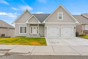 8710 Maclaren Ave, Yakima, WA 98908