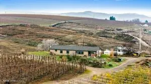 1351 Nass Rd, Granger, WA 98932 - Image #1