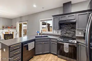 206 S Zeus St, Moxee, WA 98936 - Image #3