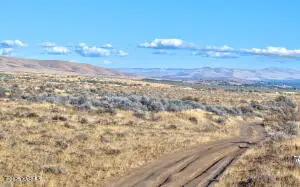 NKA Windyheart Ln, Yakima, WA 98908 - Image #2