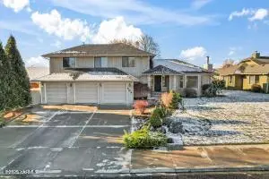 804 S 56th Ave, Yakima, WA 98908