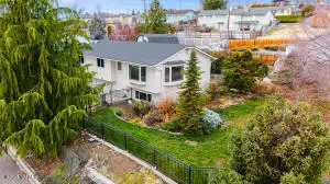 235 Ridgeway Dr, Yakima, WA 98901 - Image #3