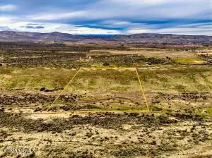 270 Snowy Owl Dr, Yakima, WA 98908 - Image #1