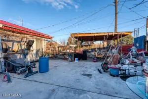 1206 W 2nd St, Grandview, WA 98930 - Image #3