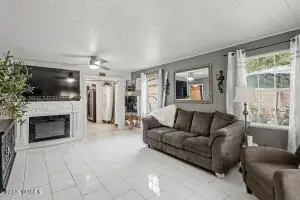 1106 Kearney Ave, Sunnyside, WA 98944 - #3