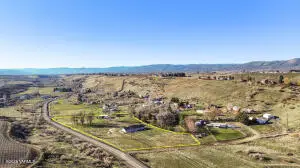 14929 Cottonwood Canyon Rd, Yakima, WA 98908 - Image #3