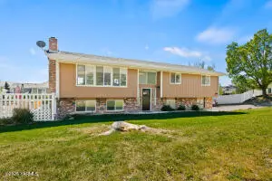7508 Conover Dr, Yakima, WA 98908