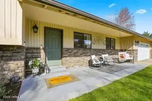 7801 W King St, Yakima, WA 98908 - #2