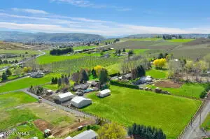 160 Horseshoe Ln, Selah, WA 98942 - #2