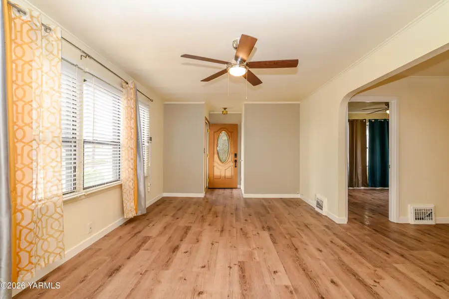 4413 Terrace Heights Dr, Yakima, WA 98901 - #3