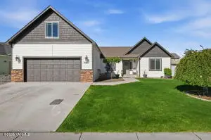 2016 S 57th Ave, Yakima, WA 98903 - #1