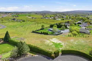 5600 Union View Dr, Yakima, WA 98901 - #2