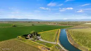 2550 Kays Rd, Wapato, WA 98951 - #1