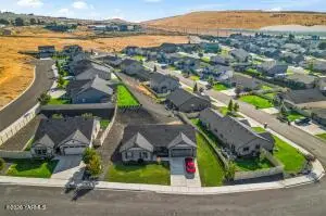 909 Dunegrass Way, Yakima, WA 98901 - #3