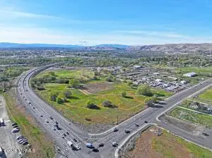 NNA University Pky, Yakima, WA 98901 - #2